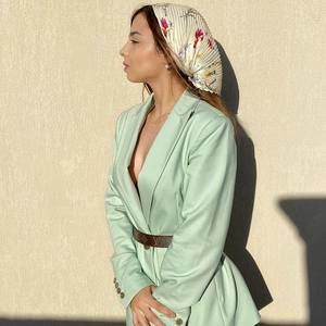 Meet your Posher, Dalia